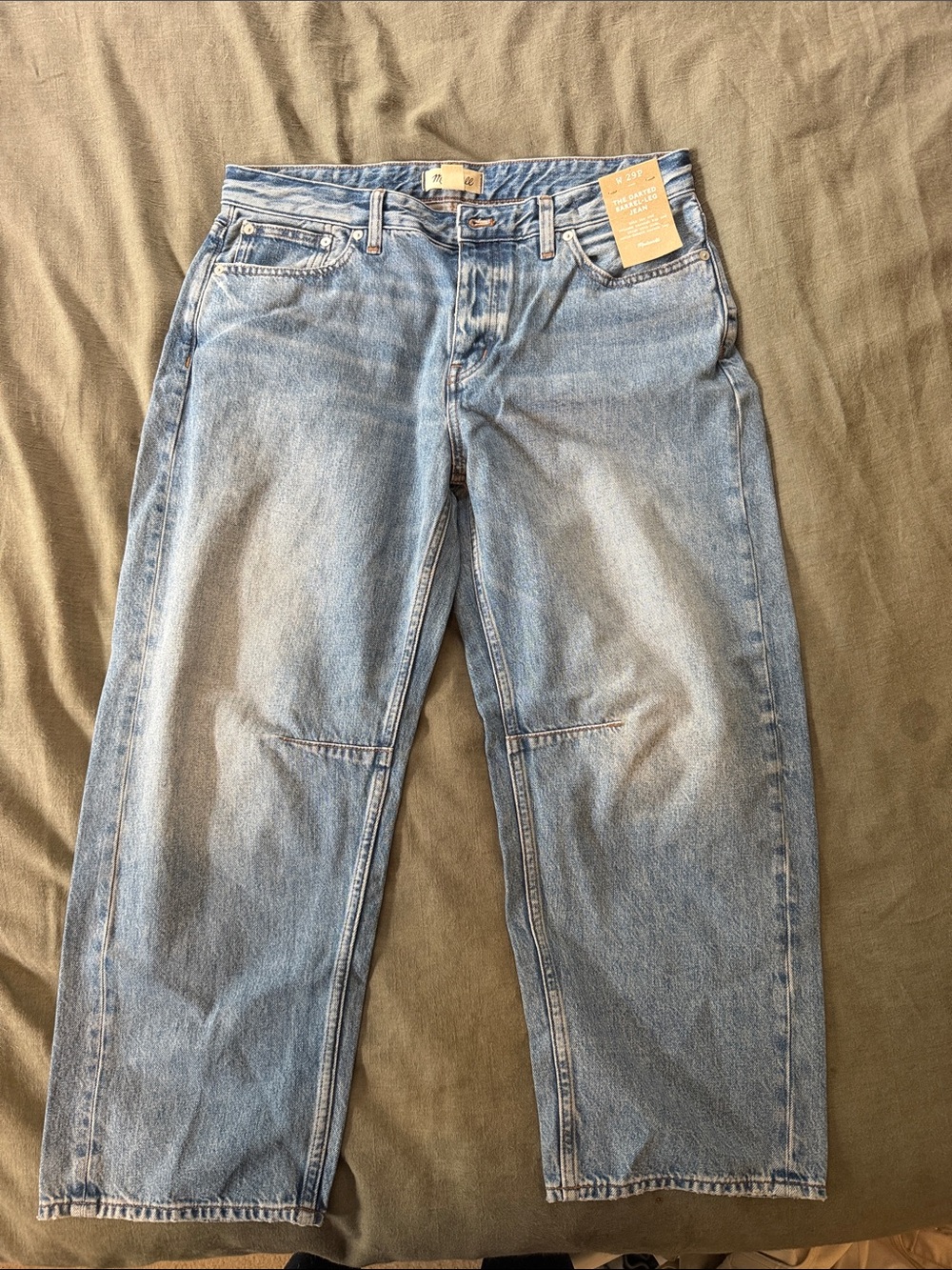 Madewell Darted Barrel-Leg Jeans - Medium Blue Denim - Picture 2 of 5
